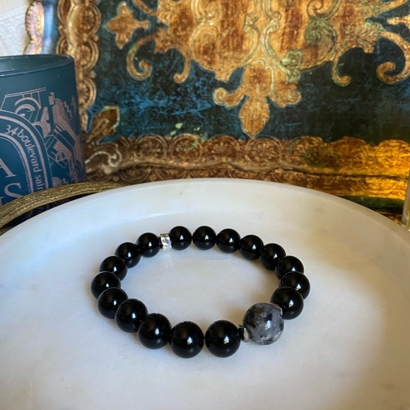 Black tourmaline and merlinite stretch bracelet - Picture 7 of 7